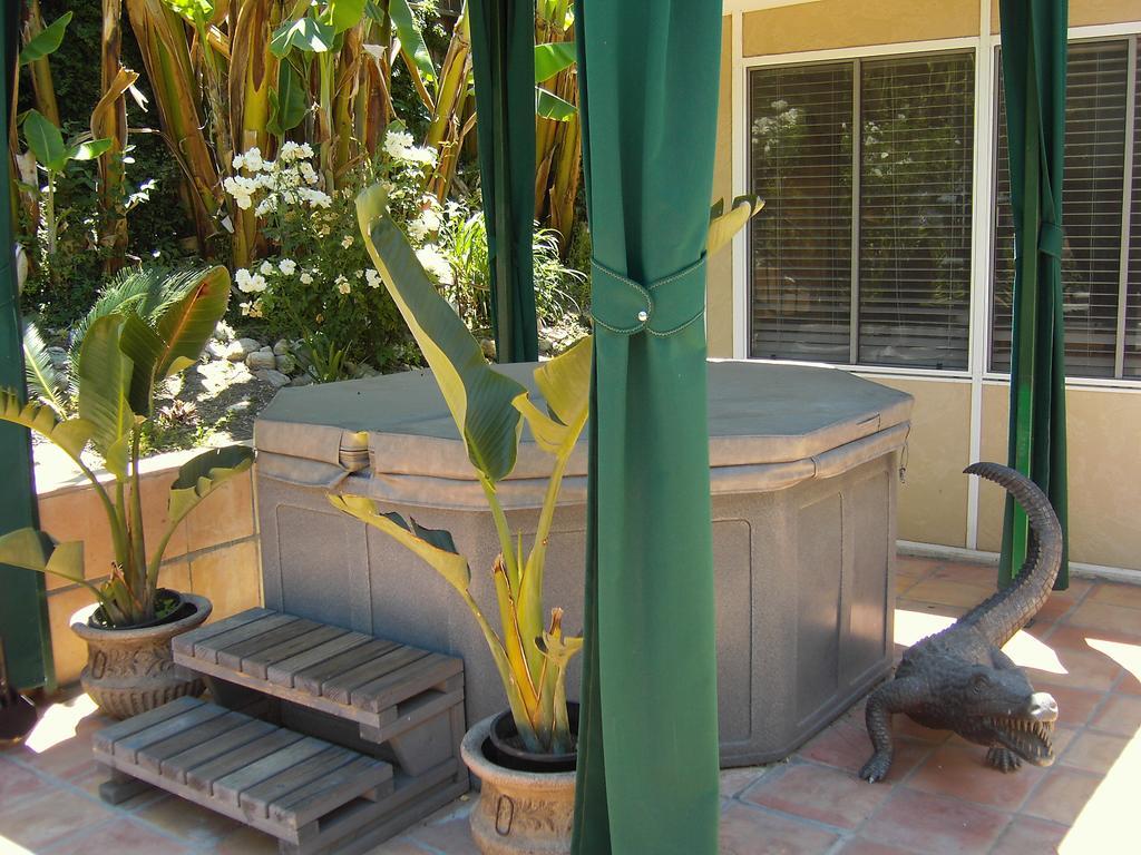 Woodland Hills Calabasas Guesthouses Los Ángeles Exterior foto
